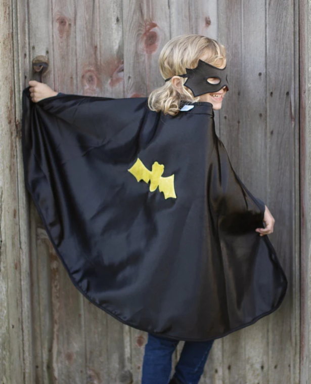 Reversible Spider/Bat Cape & Mask size 4-6 Toys Great Pretenders