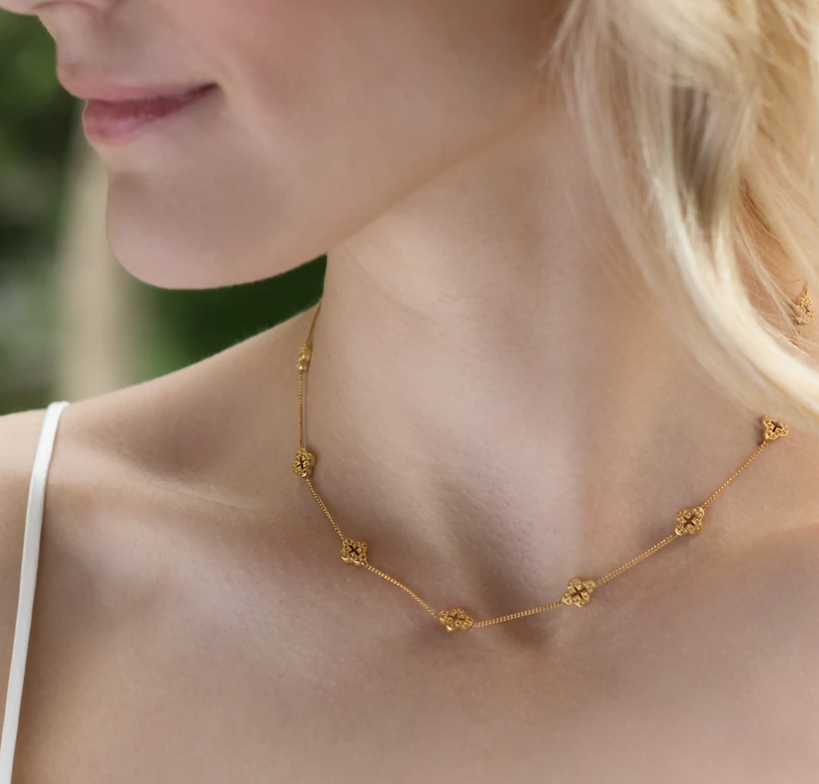 Florentine Demi-Delicate Necklace Gold 16-17 Inches Necklaces Julie Vos