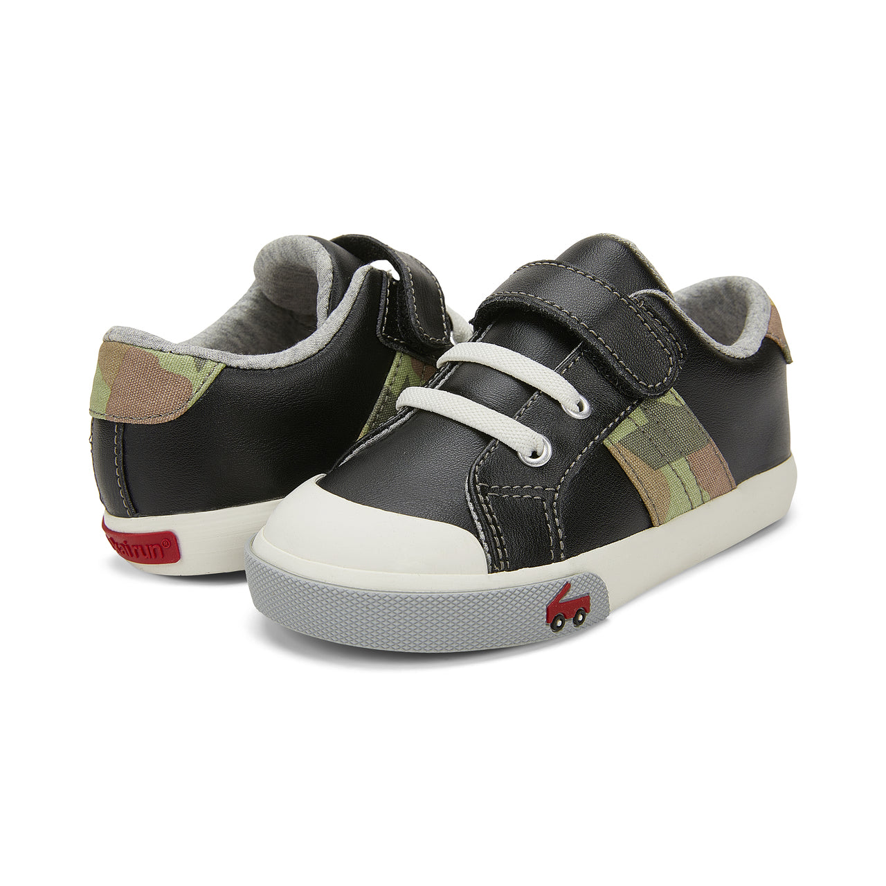 Lucci Black Leather Shoes See Kai Run