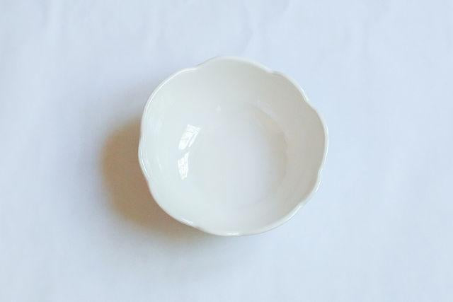 Scalloped Soup/Cereal Bowl - Cream Home Decor Relish