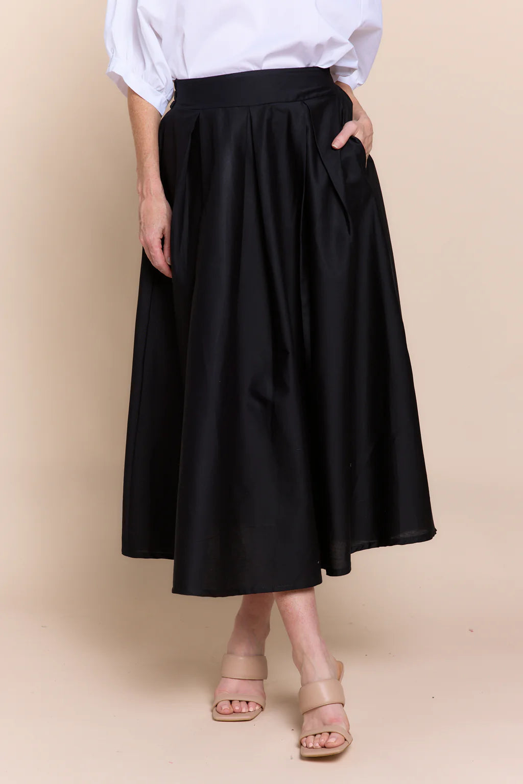 Moxi Skirt - Black Skirts Sofia Collection   