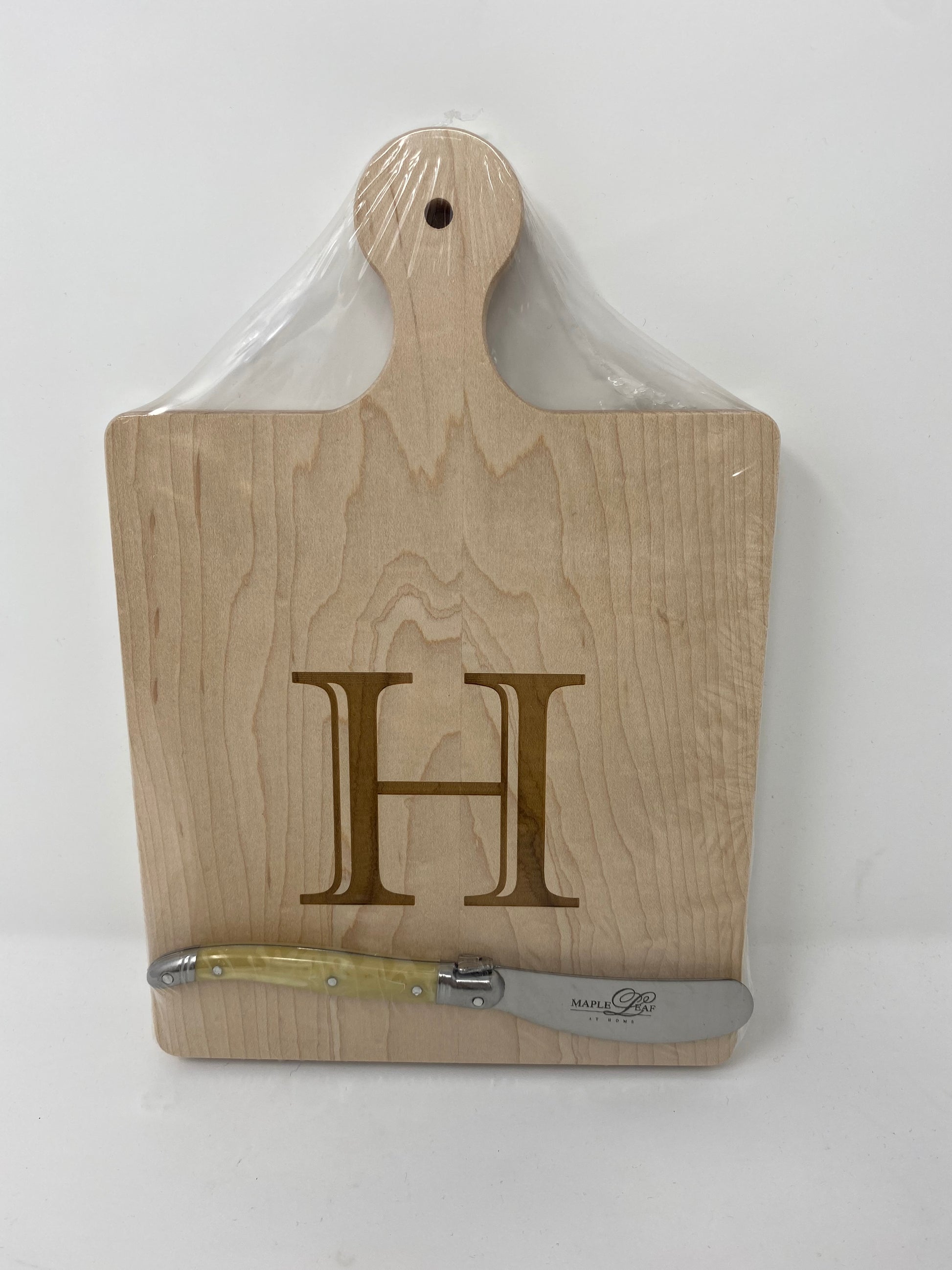 Maple Artisan Paddle Cutting Board Gifts Maple Leaf at Home H  
