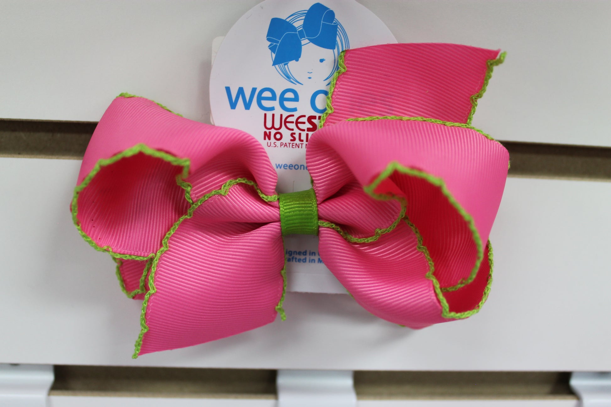 Medium Moonstitch Basic Bow Accessories Wee Ones Pink with Green  